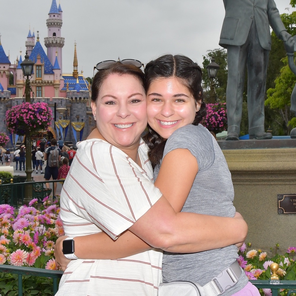 Meet your Posher, Denise